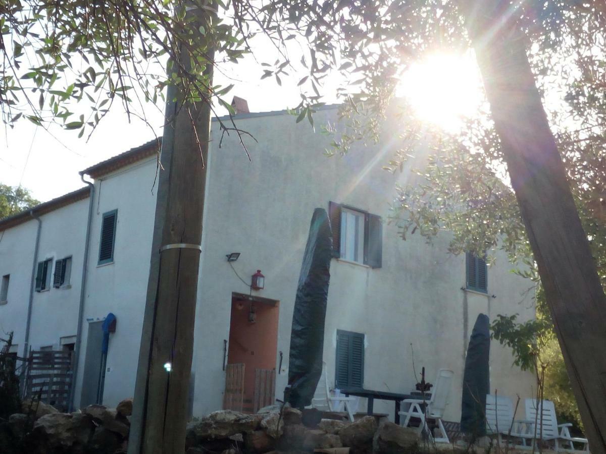 La Masseria Di Antonio E Teresina Colli a Volturno Exterior foto